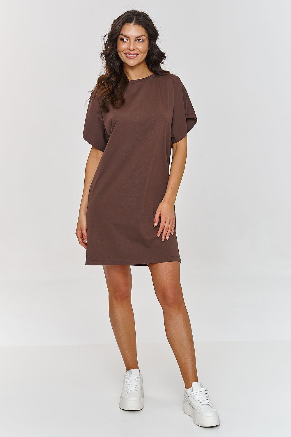 Robe Courte en Coton – Style Décontracté et Élégant-Makadamia