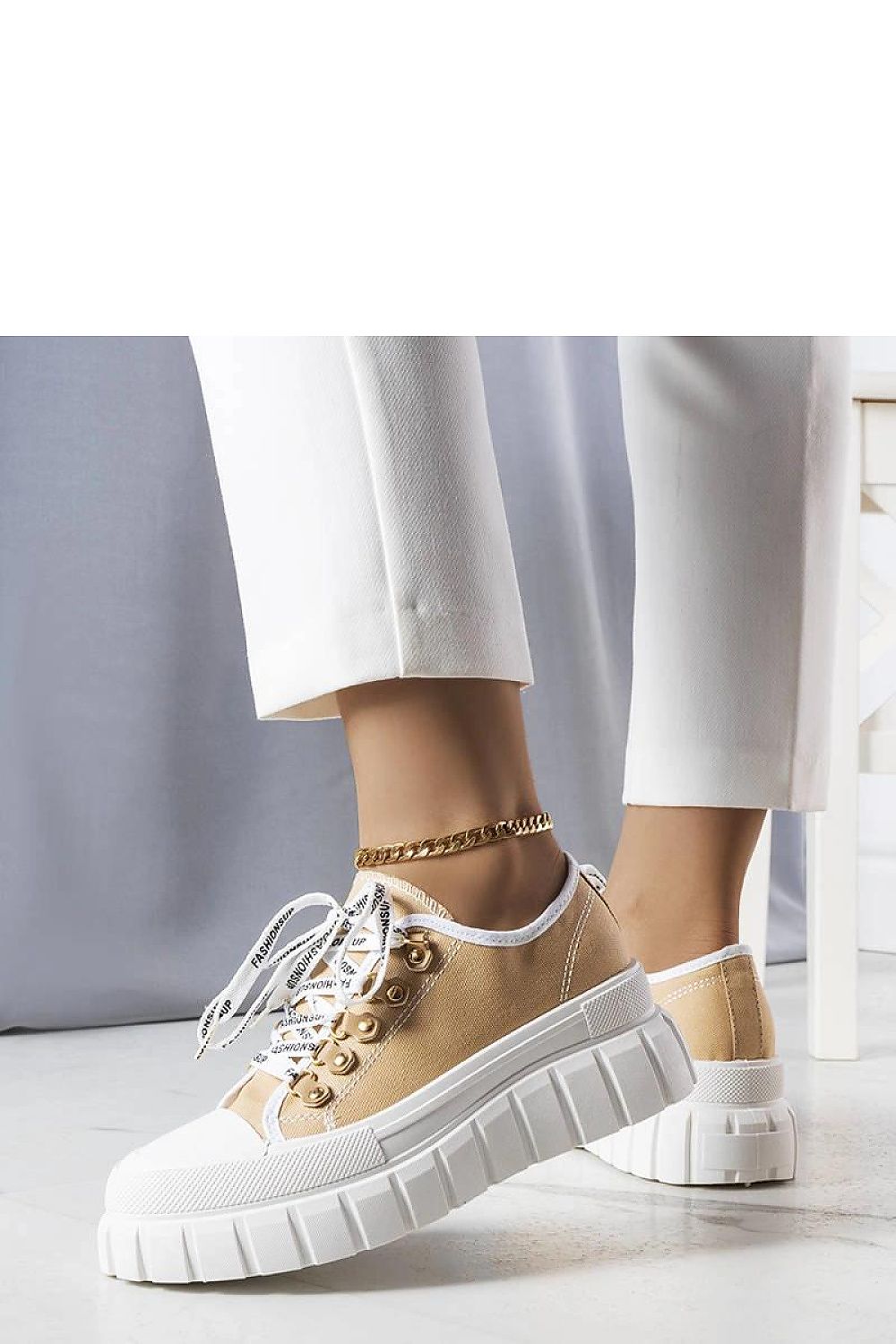 Sneakers model 207986 Solea
