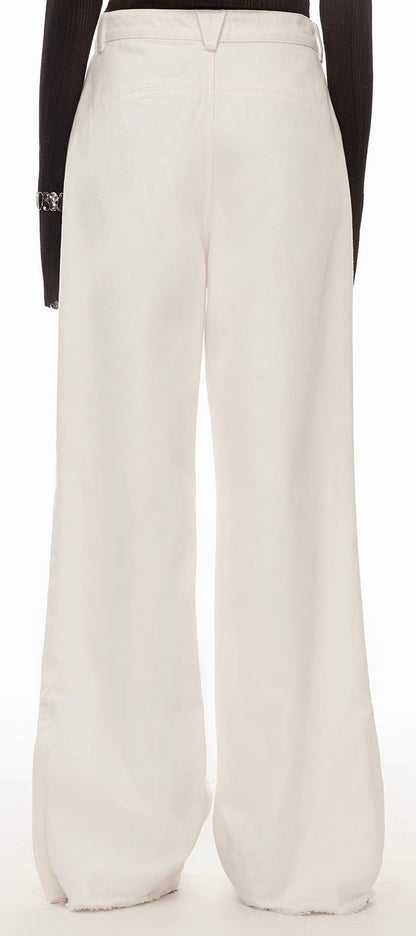 Jean Vintage Coupe Droite – Taille Mi-Basse, Jambe Large Discrète