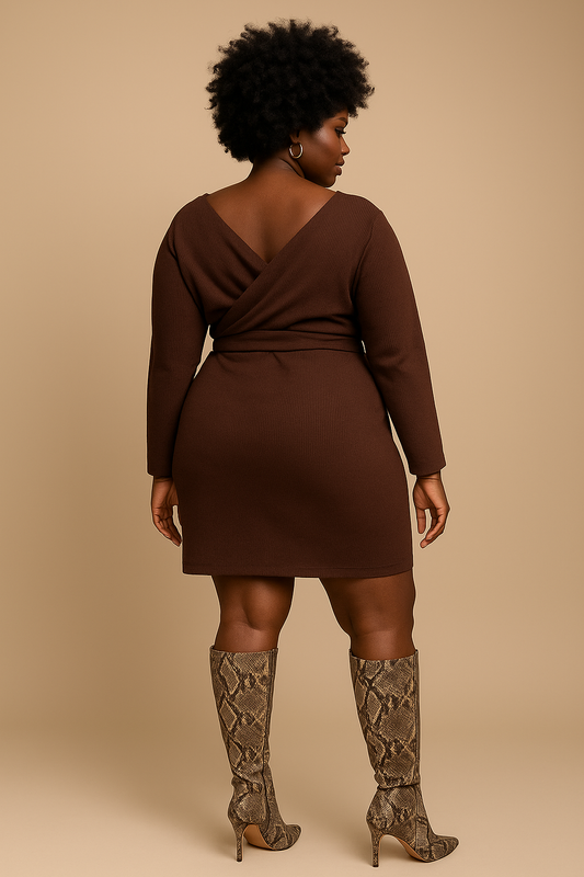 Robe pull asymétrique – Élégance sculptante & confort doux-Moe