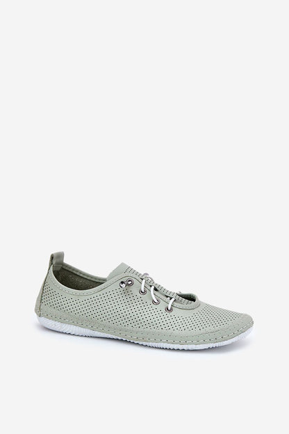  Low Shoes model 212560 Step in style 